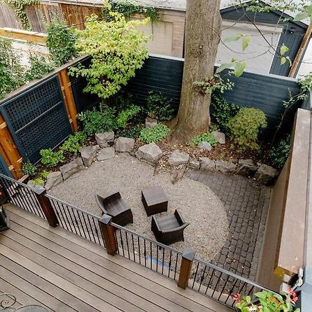 Hotel Downtown Luxury Victorian Retreat Toronto Exterior foto